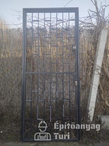 Biztonsági rács bejárati ajtóra