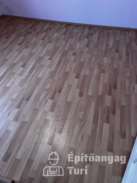 Bontott laminált padló