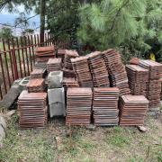 Bontott Békéscsabai tetőcserép 400-450 db