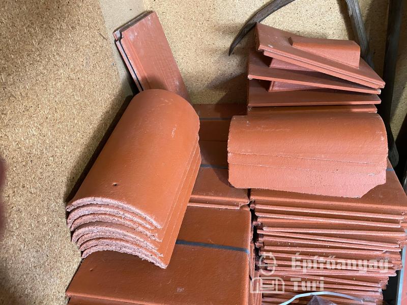 Eladó új Leier tetőcserepek – Granite téglavörös