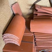 Eladó új Leier tetőcserepek – Granite téglavörös